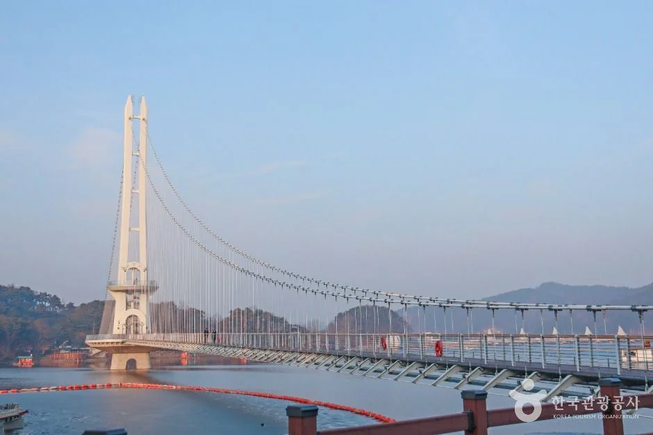 예당호 출렁다리(음악분수) 반려동물 동반 여행지